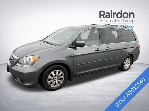 Polished Metal Metallic 2010 Honda Odyssey EX-L
