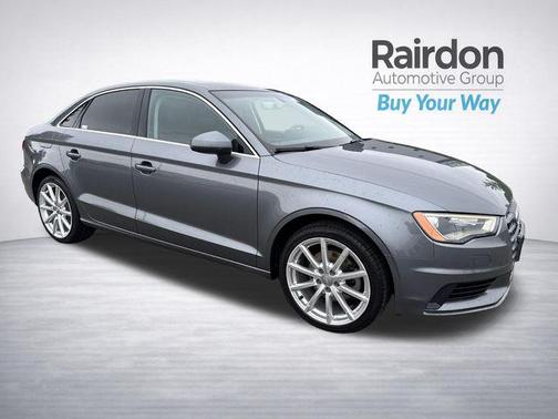 Florett Silver Metallic 2016 Audi A3 1.8T Premium