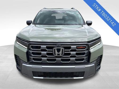 Ash Green Metallic 2026 Honda Pilot TrailSport