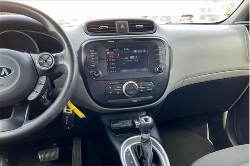 2019 Kia Soul Base