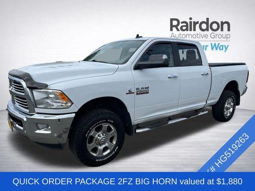 Bright White Clearcoat 2017 RAM 2500 Big Horn Crew Cab 4x4 6'4' Box