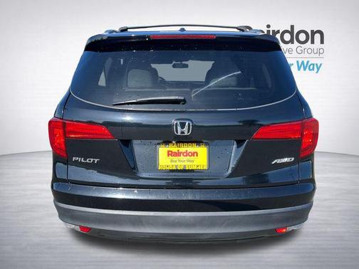 Crystal Black Pearl 2016 Honda Pilot EX-L