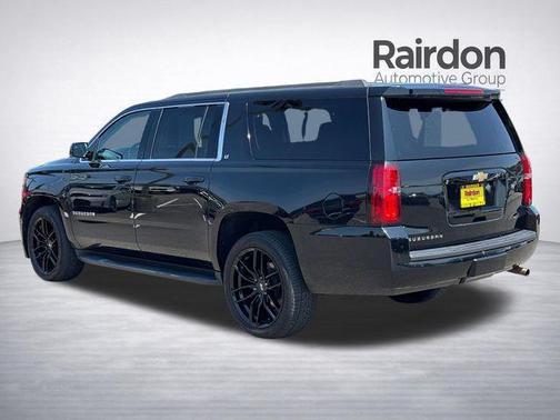 Black 2018 Chevrolet Suburban LT