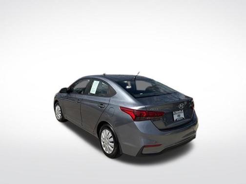 2020 Hyundai Accent SE