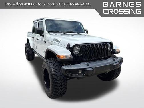 Bright White Clearcoat 2023 Jeep Gladiator Sport