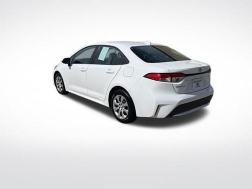 White 2022 Toyota Corolla LE