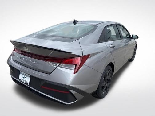 Metal 2026 Hyundai ELANTRA SEL Sport