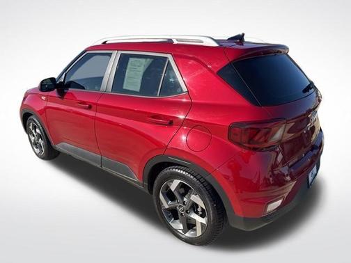 2021 Hyundai VENUE SEL