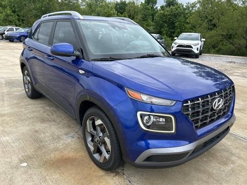 2022 Hyundai VENUE Limited