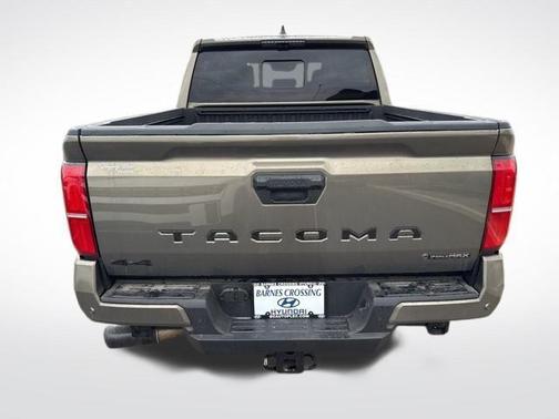 2024 Toyota Tacoma Hybrid TRD HYBRID