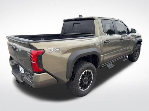 2024 Toyota Tacoma Hybrid TRD HYBRID