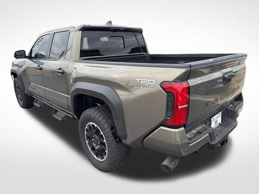 2024 Toyota Tacoma Hybrid TRD HYBRID