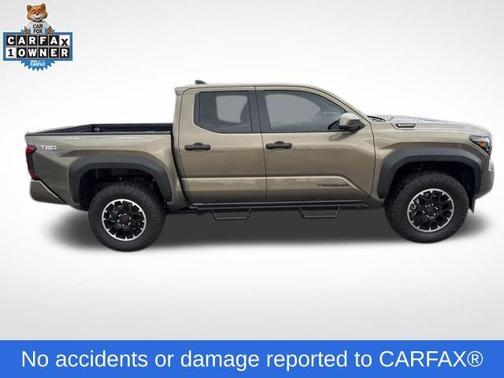 2024 Toyota Tacoma Hybrid TRD HYBRID