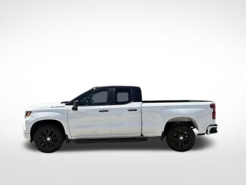 Summit White 2024 Chevrolet Silverado 1500 Custom