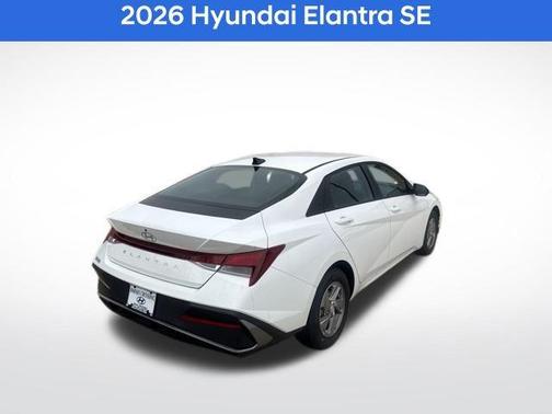2026 Hyundai ELANTRA SE