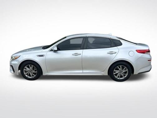 Sparkling Silver 2019 Kia Optima LX