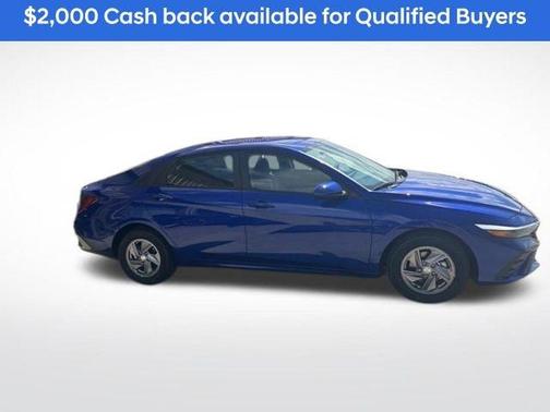 2026 Hyundai ELANTRA SE