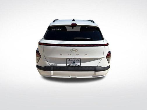 2025 Hyundai KONA EV SEL