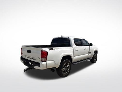 Super White 2017 Toyota Tacoma TRD Sport