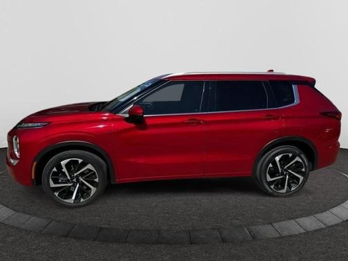 2024 Mitsubishi Outlander SEL