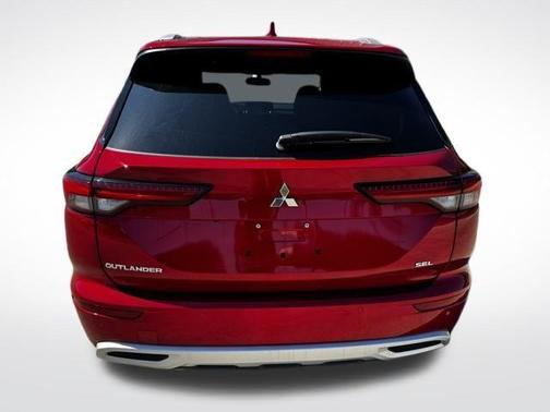 2024 Mitsubishi Outlander SEL