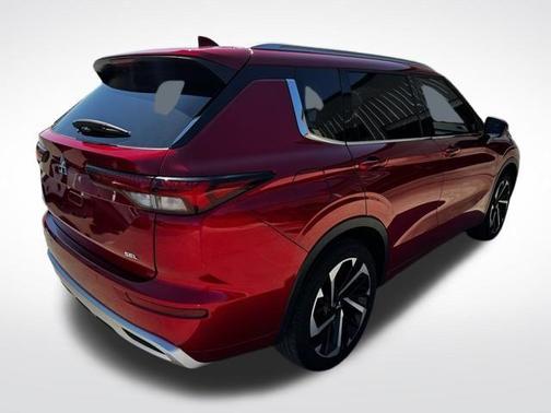2024 Mitsubishi Outlander SEL