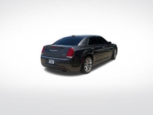 Granite Crystal Clearcoat Metallic 2018 Chrysler 300 Limited