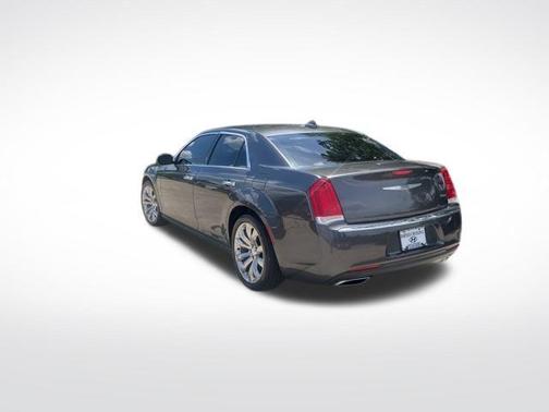 Granite Crystal Clearcoat Metallic 2018 Chrysler 300 Limited