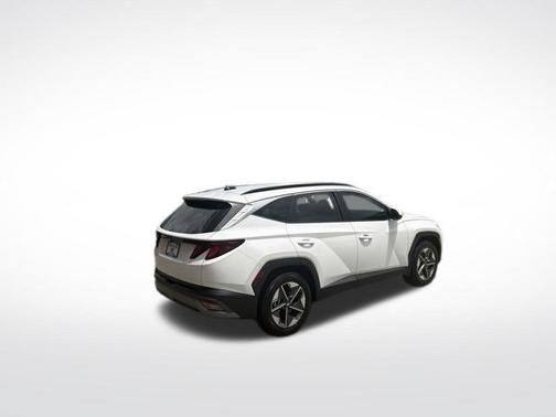 White Pearl 2026 Hyundai TUCSON SEL