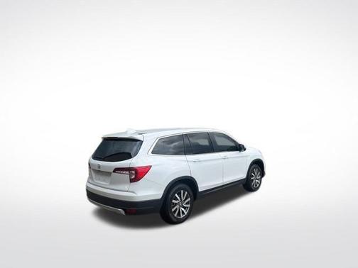 Platinum White 2022 Honda Pilot EX-L