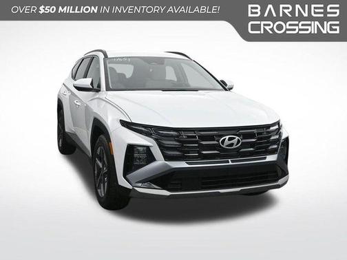 White Pearl 2026 Hyundai TUCSON SEL