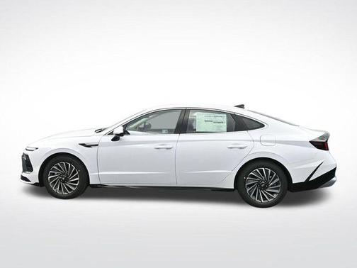 White 2025 Hyundai SONATA Hybrid SEL