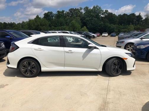 Photo 2 of 18 of 2019 Honda Civic EX