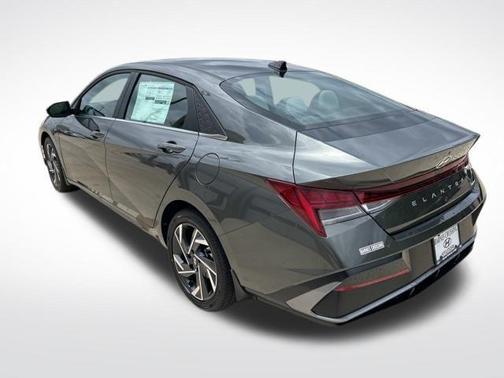 Amazon Gray 2026 Hyundai ELANTRA Limited