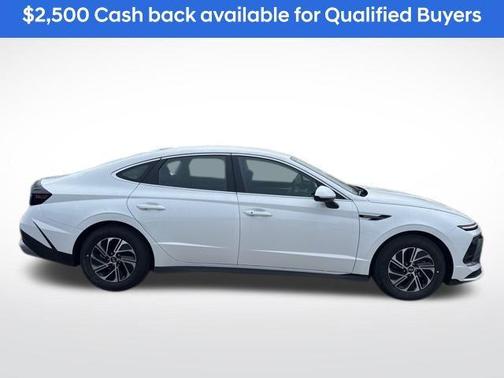 2026 Hyundai SONATA Hybrid Blue