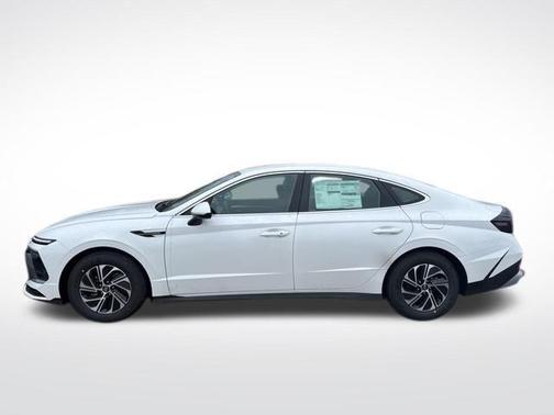 White 2026 Hyundai SONATA Hybrid Blue