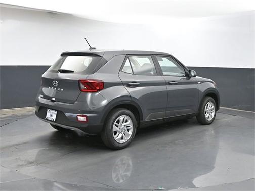 2025 Hyundai VENUE SE