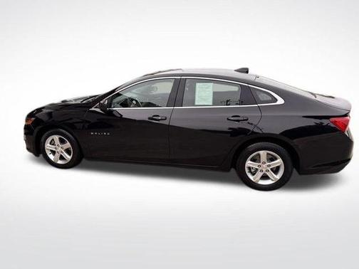 Mosaic Black Metallic 2023 Chevrolet Malibu LT