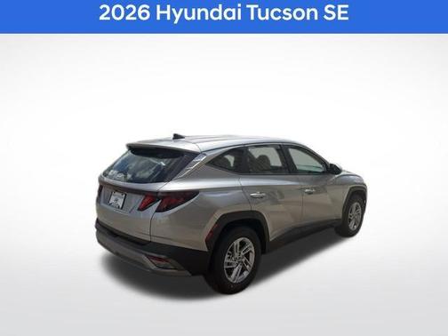 Shimmering Silver 2026 Hyundai TUCSON SE