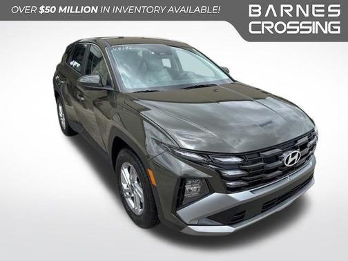 Green 2026 Hyundai TUCSON SE