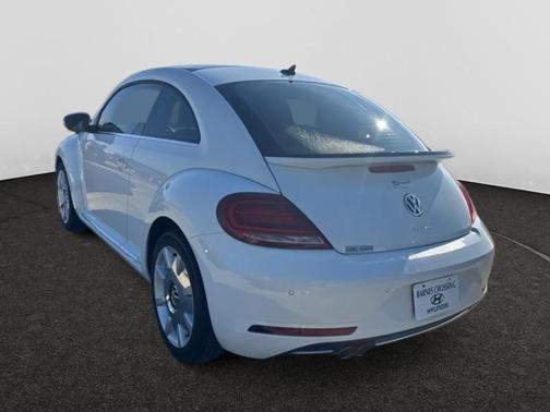 2019 Volkswagen Beetle 2.0T SE