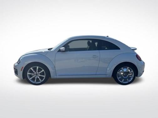 2019 Volkswagen Beetle 2.0T SE