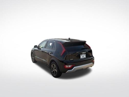 Aurora Black Pearl 2023 Kia Niro LX