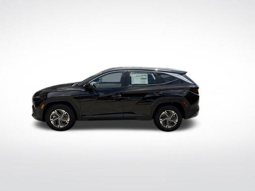 Ash Black 2026 Hyundai TUCSON Hybrid SE