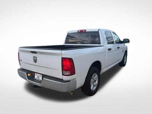 Bright White Clearcoat 2023 RAM 1500 Classic SLT