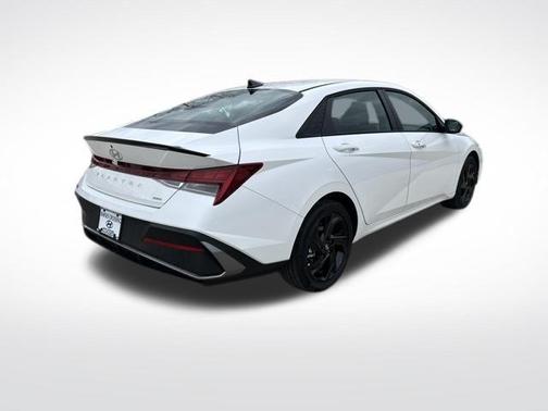 2026 Hyundai ELANTRA HEV SEL Sport