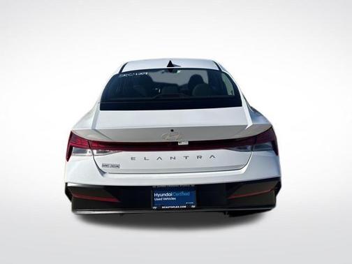 2025 Hyundai ELANTRA SEL Convenience