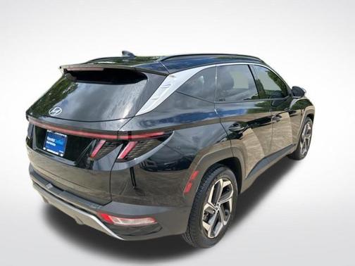 Black Pearl 2024 Hyundai TUCSON Limited