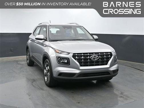 2024 Hyundai VENUE SEL