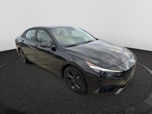 2023 Hyundai ELANTRA HEV Blue